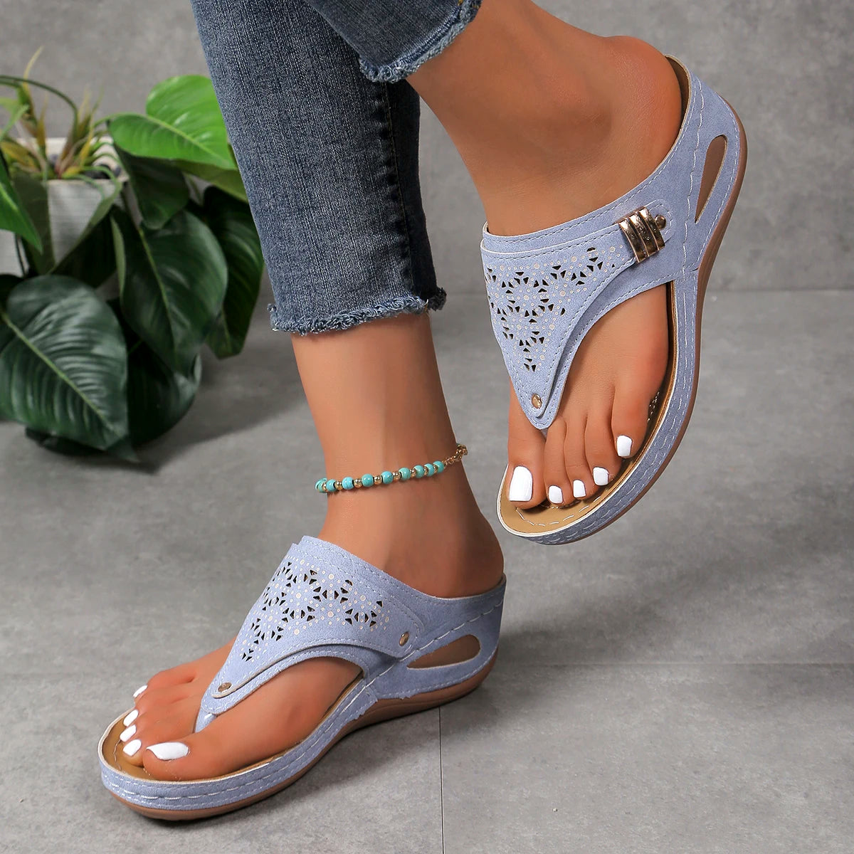 Women Wedge Platform Slippers 2025 Summer New Clip Toe Orthopedic Arch Support Sandals Pu Leather Non-Slip Soft Shoes Flip Flops