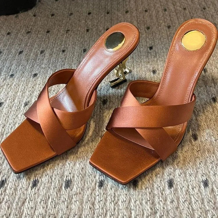 2025 Ladies Summer New Luxury Brand Designer Sexy Pointed Heightening High Heels Elegant Slip-On Party Dress Ladies Sandals