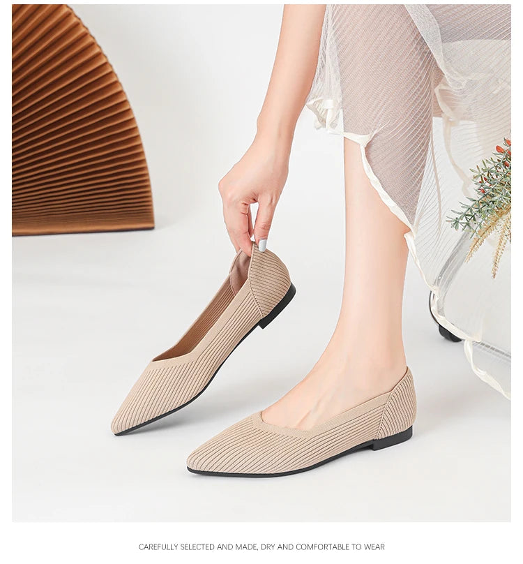 Women's flat shoes with pointed soft knitted sole breathable and comfortable shoes Spring and Autumn 2024 new model