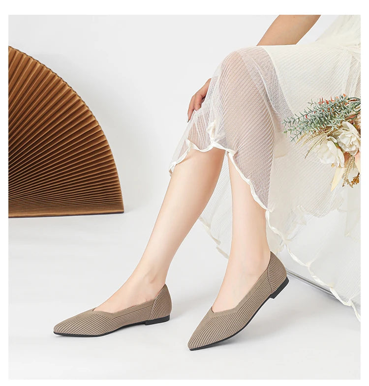 Women's flat shoes with pointed soft knitted sole breathable and comfortable shoes Spring and Autumn 2024 new model