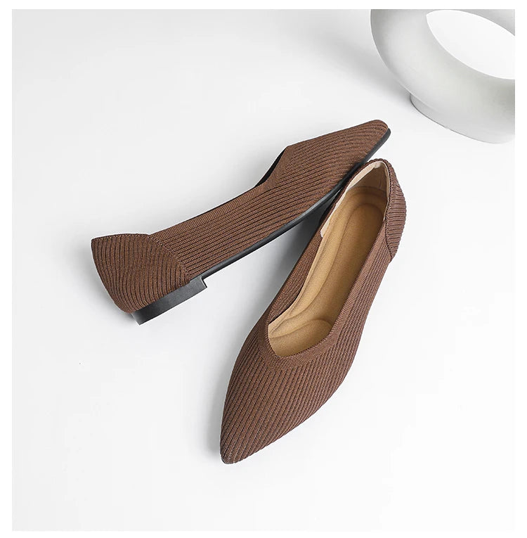 Women's flat shoes with pointed soft knitted sole breathable and comfortable shoes Spring and Autumn 2024 new model