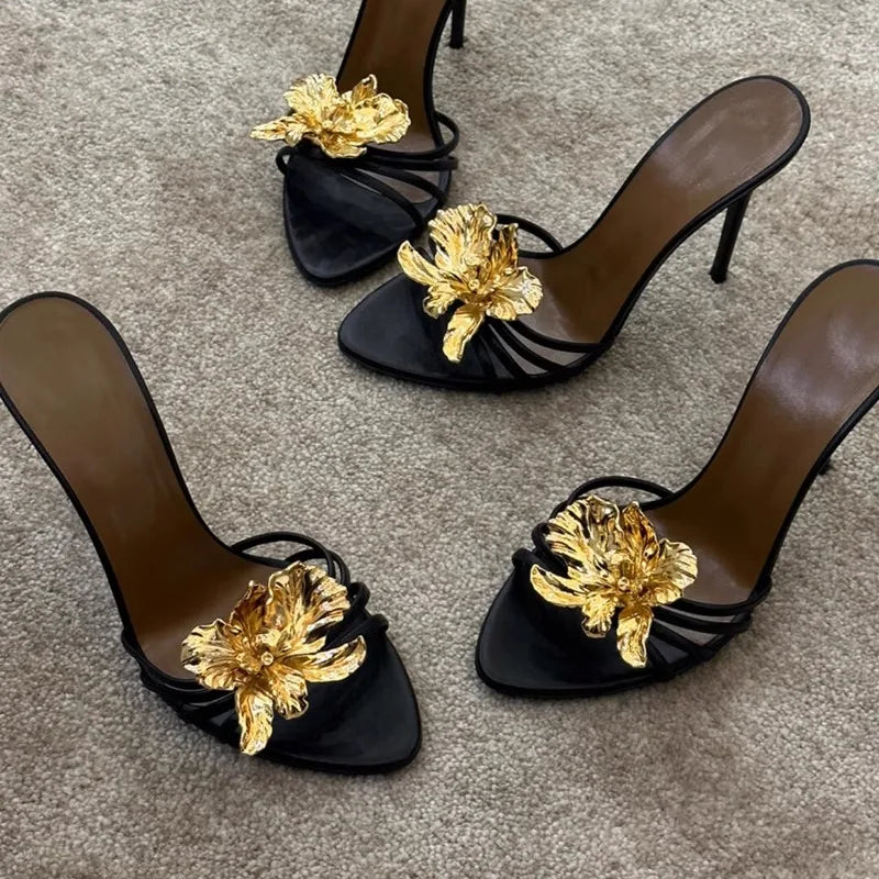 2025 Women's Sandals Slippers Summer Metal Flowers Beautiful Fashion Sandals Women's Stiletto High Heels Black Sandals