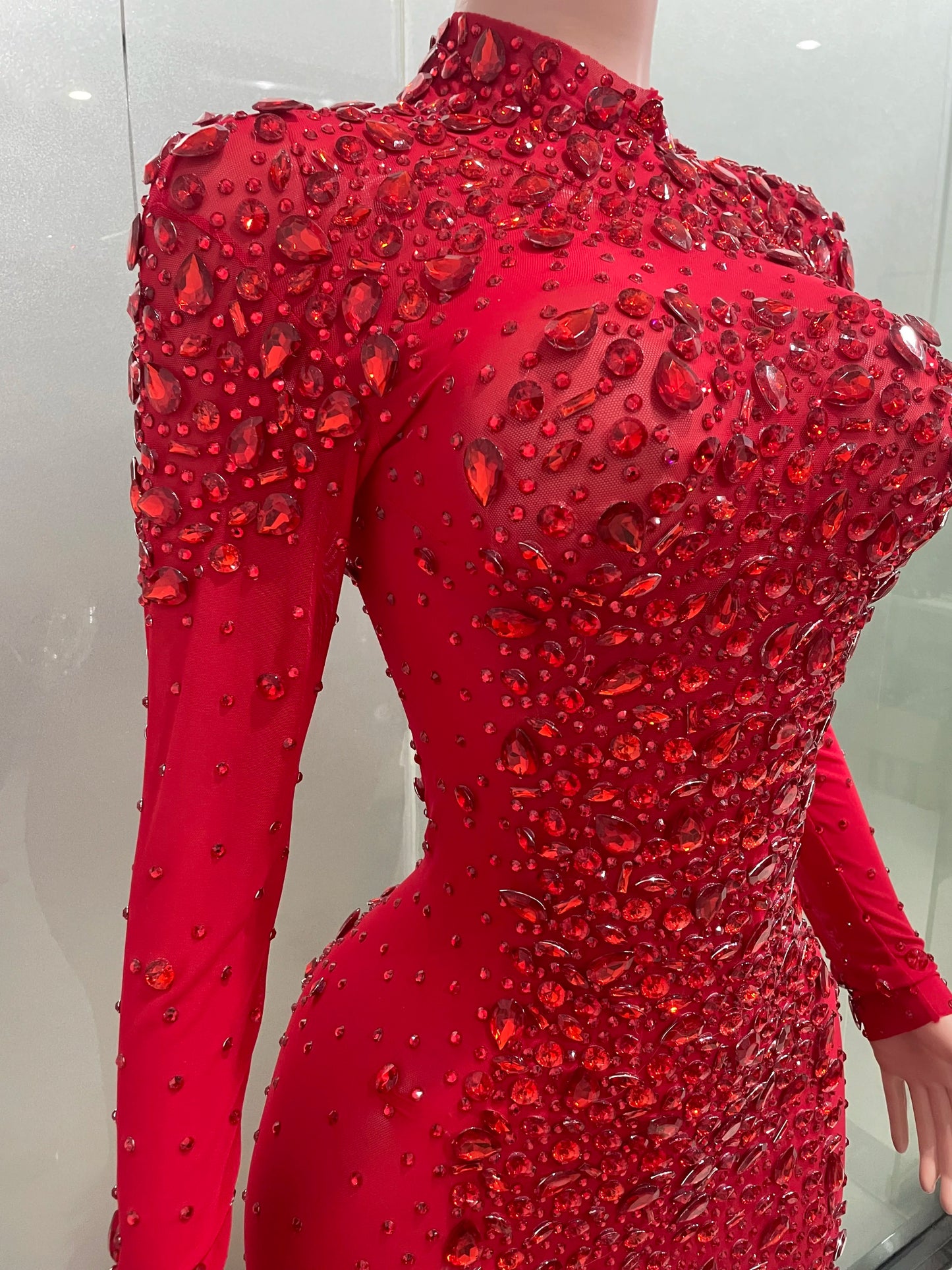 Luxury Sparkling Red Crystals Feathers Mermaid Long Sleeve Maxi Dress Women Formal Occasions Wedding Celebrate Party Prom Gown