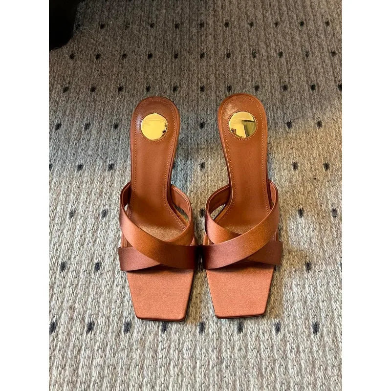 2025 Ladies Summer New Luxury Brand Designer Sexy Pointed Heightening High Heels Elegant Slip-On Party Dress Ladies Sandals