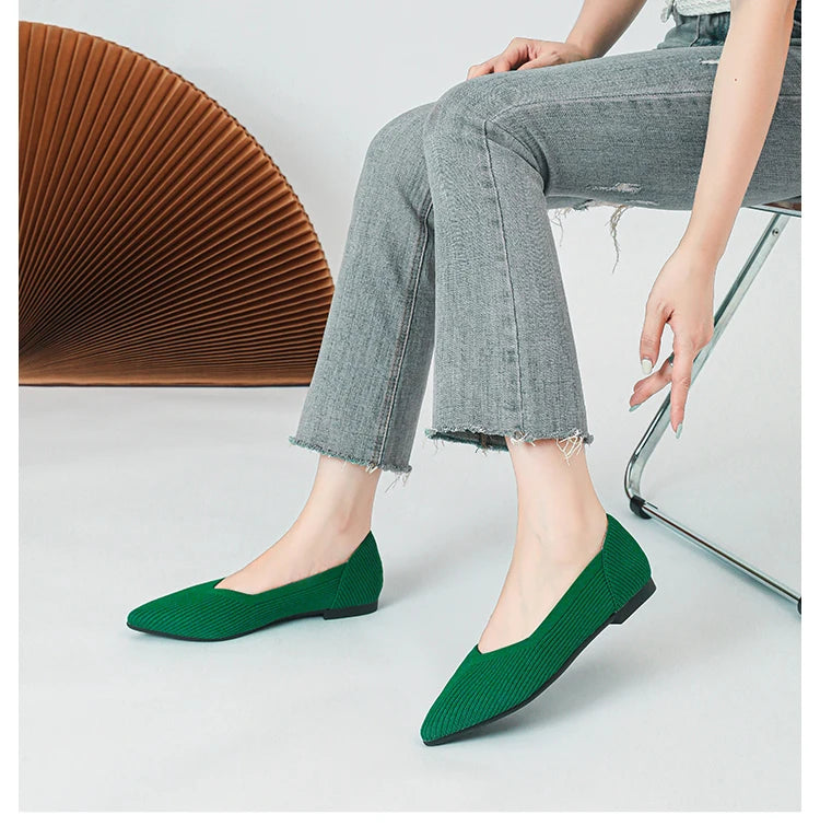 Women's flat shoes with pointed soft knitted sole breathable and comfortable shoes Spring and Autumn 2024 new model