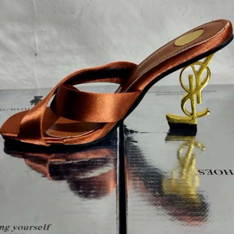 2025 Ladies Summer New Luxury Brand Designer Sexy Pointed Heightening High Heels Elegant Slip-On Party Dress Ladies Sandals